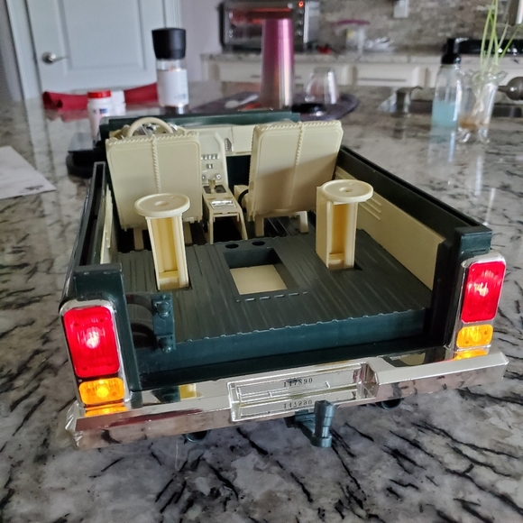 Bratz 2004 MGA Vehicle Safari Jeep Working  Lights L👀K Open Transport! Awesome - Picture 3 of 11